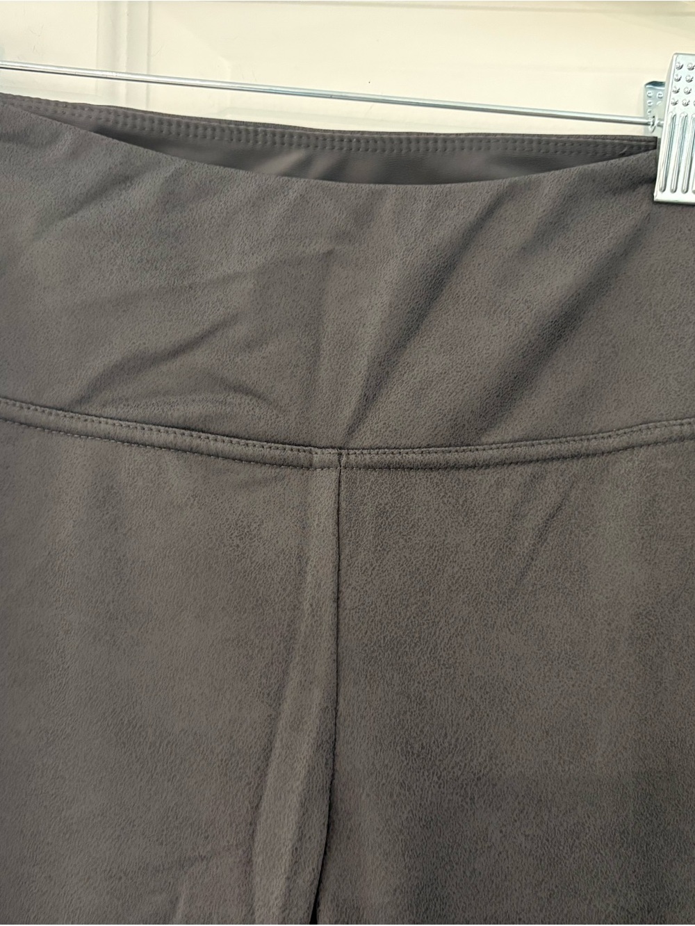 Seven7 Charcoal Gray High-Rise Leggings with Wide Waistband - Picture 2 of 5